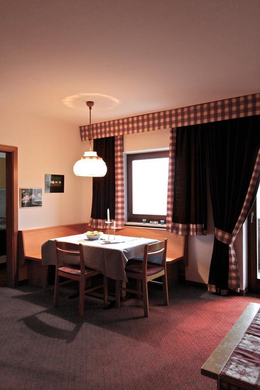 Residence Baumgartner Fiè Cameră foto