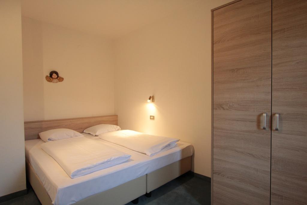 Residence Baumgartner Fiè Cameră foto